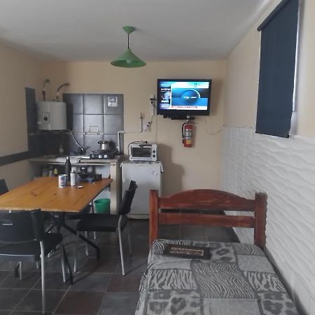 Veredas Al Sol Puerto Piramides Apartment Luaran gambar
